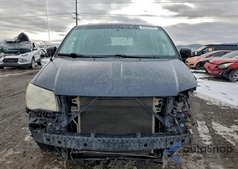 2013 Dodge Grand Caravan Sxt z USA, uszkodzony, nr VIN 2C4RDGCG7DR627903